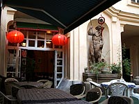 中華レストラン