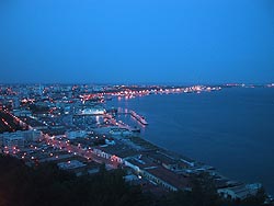 写真：ポウザーダより眺める大西洋の夜景